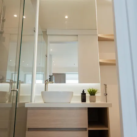 Apartamento The Place 1607 *